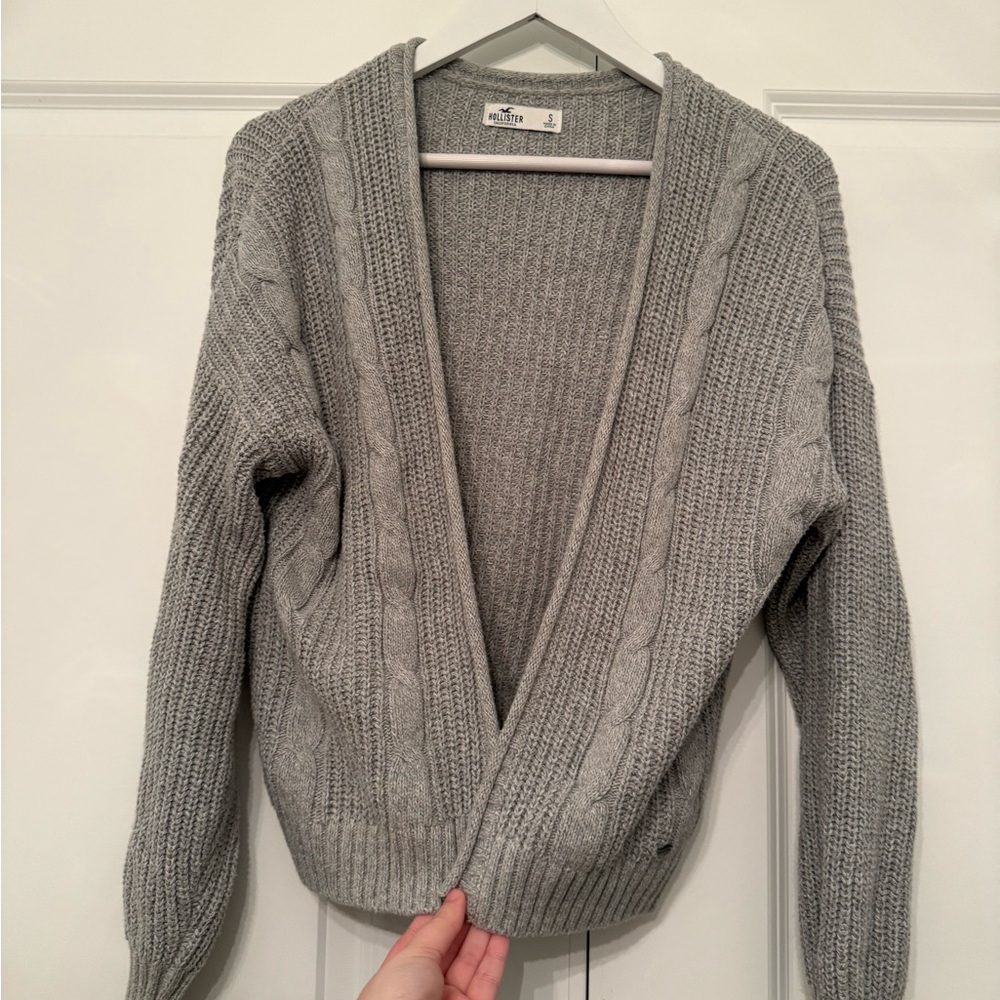 Hollister Gray Cable Knit Open-Front Cardigan